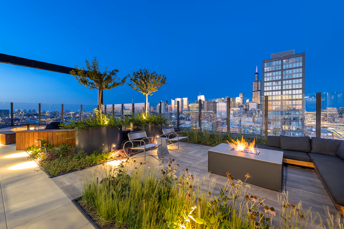 imgi_11_688b79ad049ef9607b73a078_Marquee_Avra_2